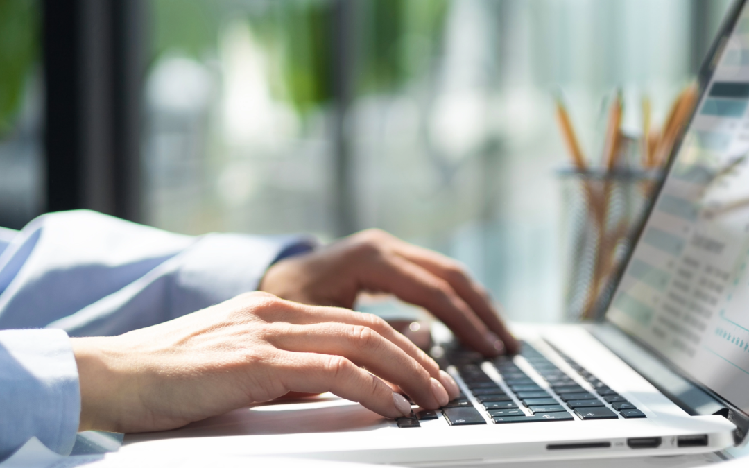 Why Pre-Configured Laptops and Desktops Improve Onboarding and Productivity